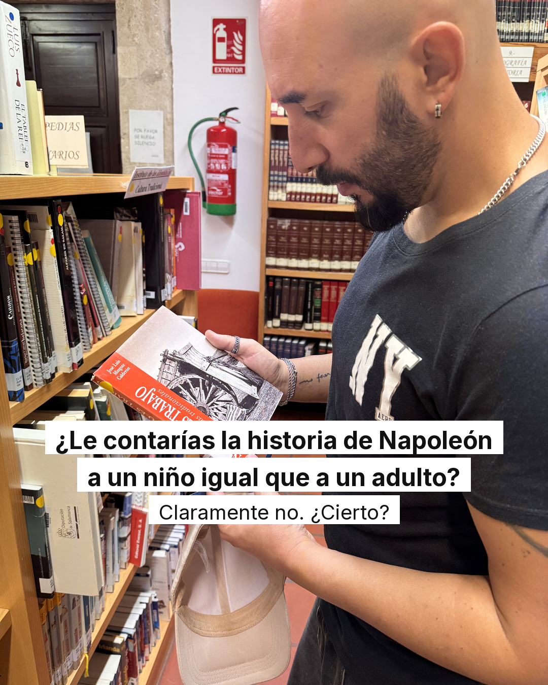 Carrusel sobre cómo contar la historia de Napoleón creado por Kalma para Rebeldia Tech
